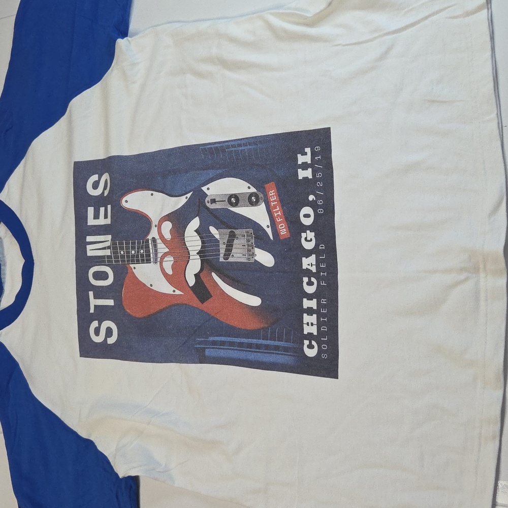 Rolling Stones No Filter Tour Chicago Blue and White Graphic T-Shirt 2019
